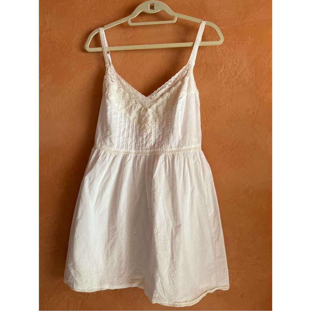 Vintage Victoria’s Secret Country Coquette Prairie Lace Slip Dress L